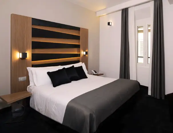 Hotel Trevi Camera Standard (8)