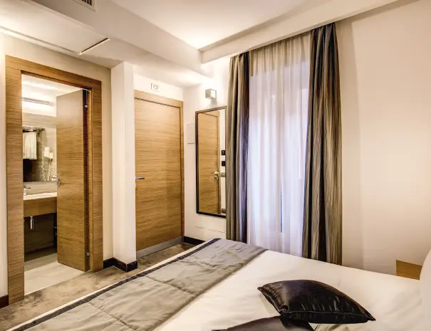 Hotel Trevi - Camera Standard Interna (3)