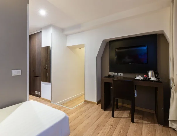HotelTrevi_triplaStandard_6