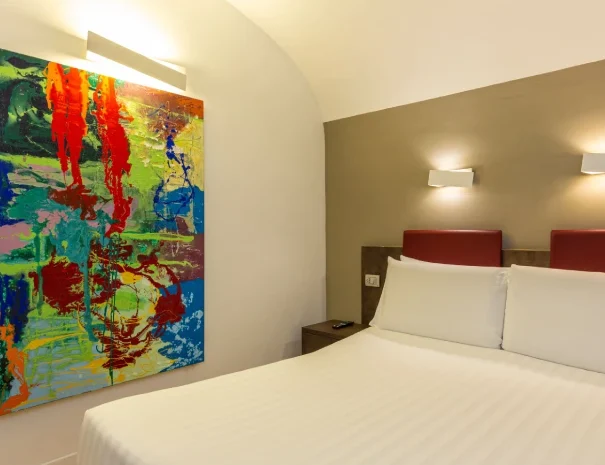 HotelTrevi_triplaStandard_cop